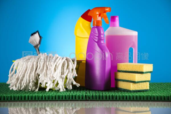 居家清洁全攻略 工具与器材的巧妙搭配